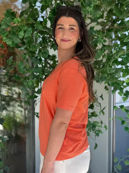 Hovedbilde SABINA T-SHIRT V-HALS - ORANGE