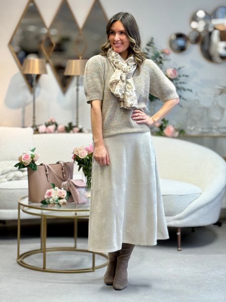 Hovedbilde SKJERF SMÅ BLOMSTER - SAND / CAMEL