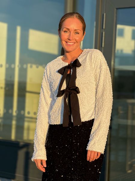 Hovedbilde ARIA PALJETT CARDIGAN - HVIT