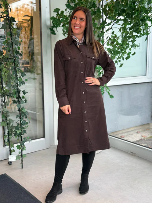 Hovedbilde MIMI KJOLE SEMSKET LOOK - BRUN