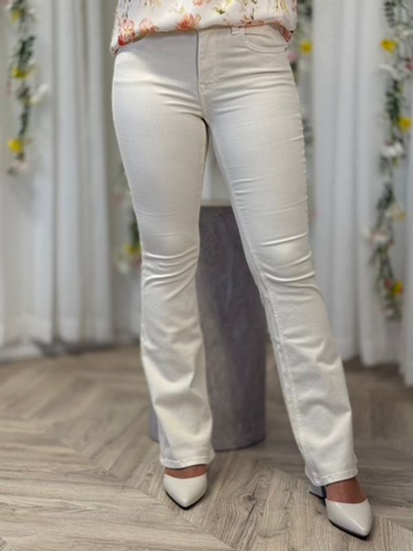 FLASH FLARED JEANS 32 LENGDE - CREAM