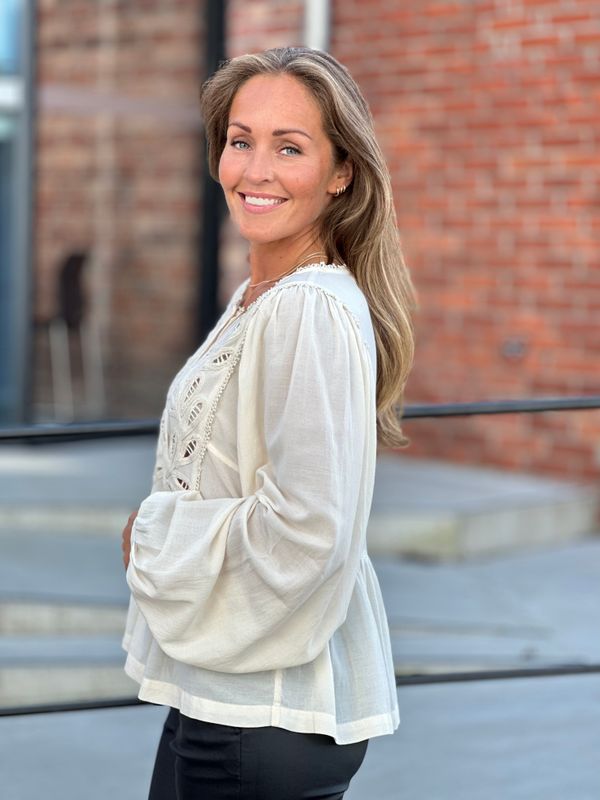 MILLIE BLUSE - BIRCH