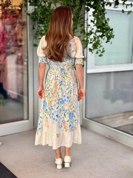 Hovedbilde BELLA MAXI DRESS - CREAM/SOFT BLUE