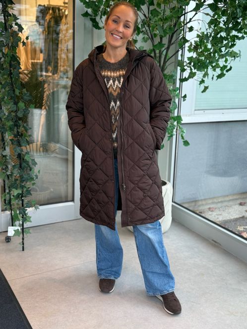 Hovedbilde OLGA LANG BOBLE JAKKE - BRUN 