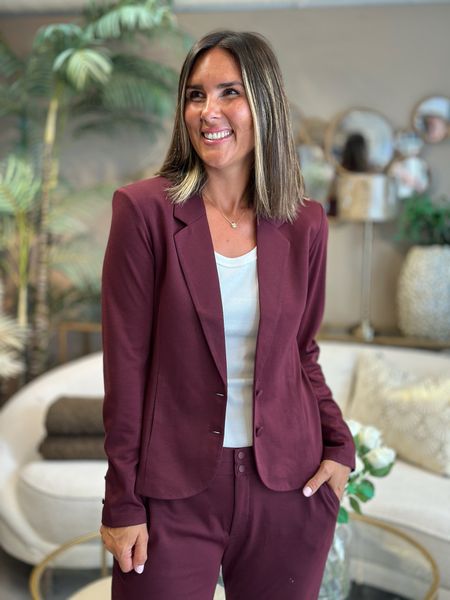 Hovedbilde NANNI KORT BLAZER - PLOMME