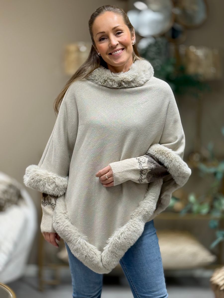 PONCHO M/LUREX & FAKE FUR - SAND