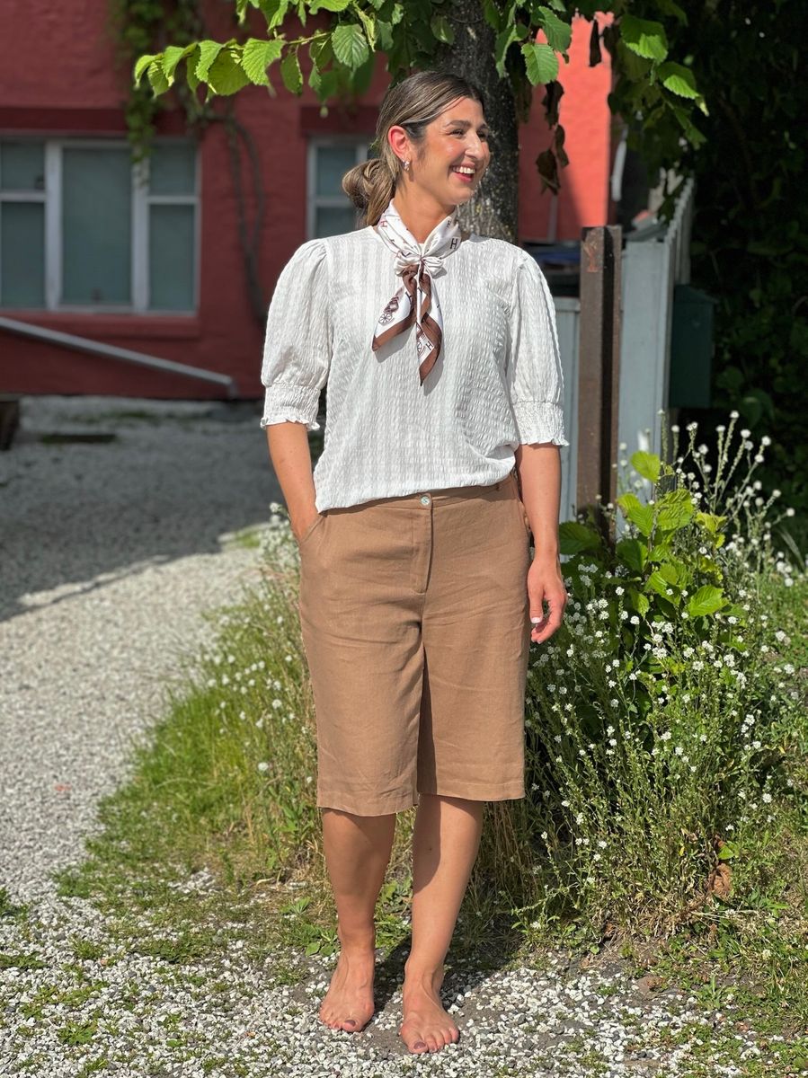 LAVA LIN/VISCOSE BERMUDA SHORTS - DUSTY COGNAC