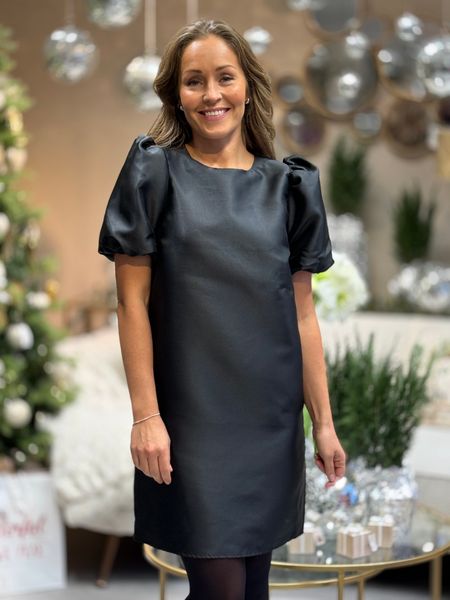 Hovedbilde SHINA TAFT KJOLE M/PUFFERM - SORT