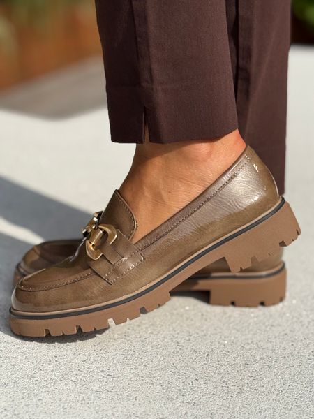 Hovedbilde LOAFER GLOSSY - TAUPE 