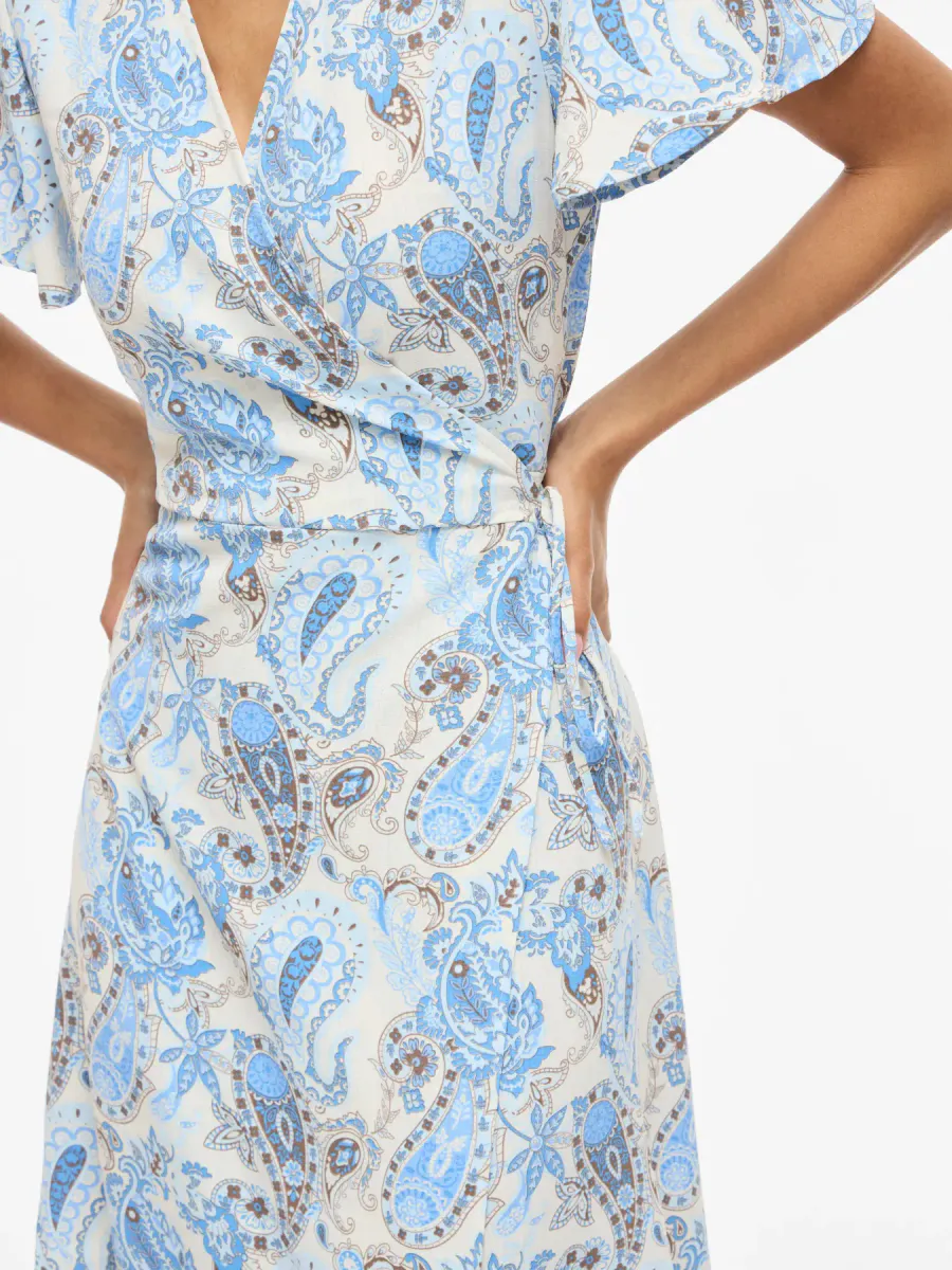 LOVIE KJOLE M/ PAISLEY PRINT  - LYSBLÅ