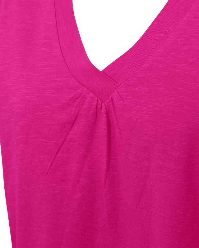 SABINA T-SHIRT V-HALS - CERISE