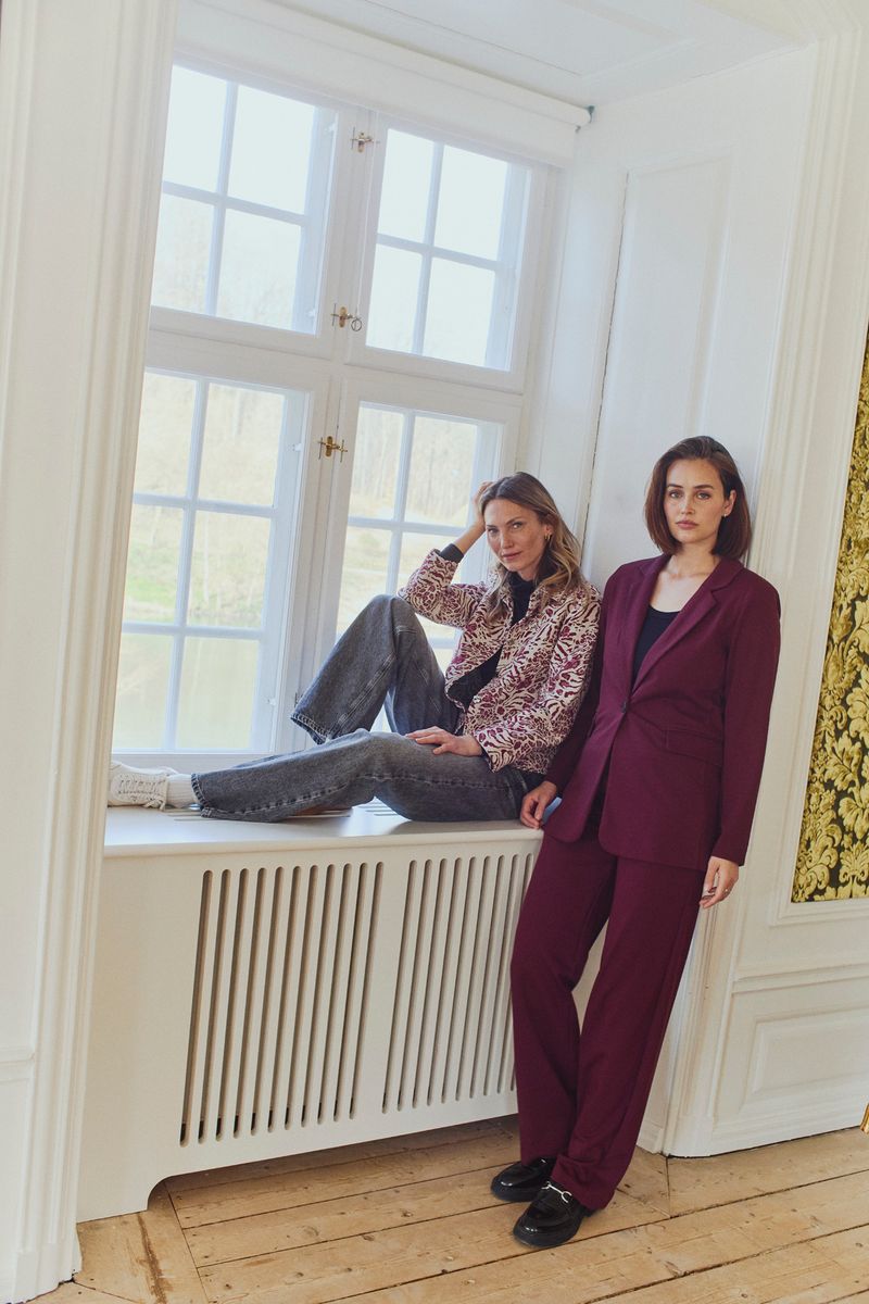NANNI RETT BUKSE FASHION - PLOMME