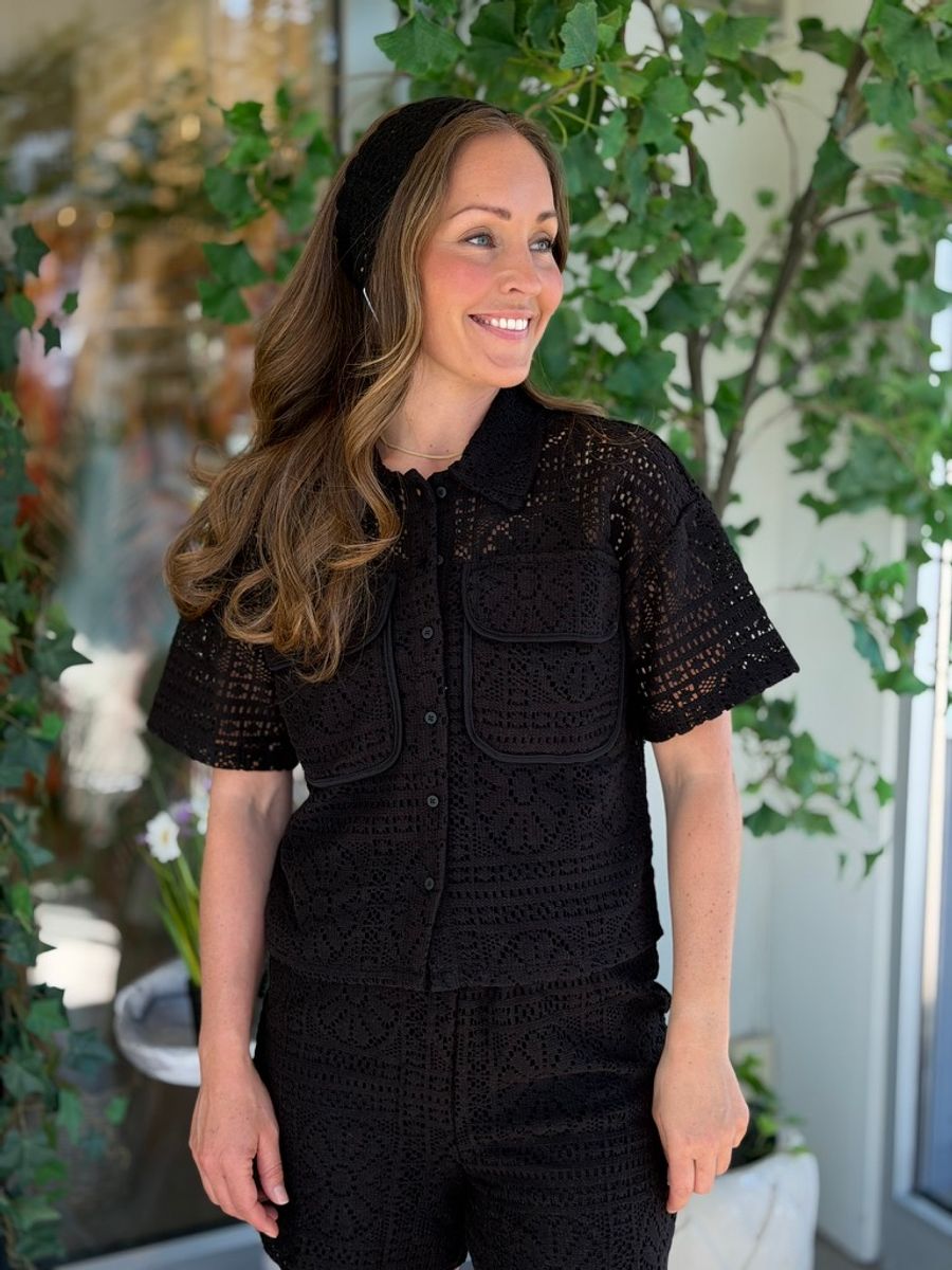 MERINDA BLUSE 2/4 ERM - SORT