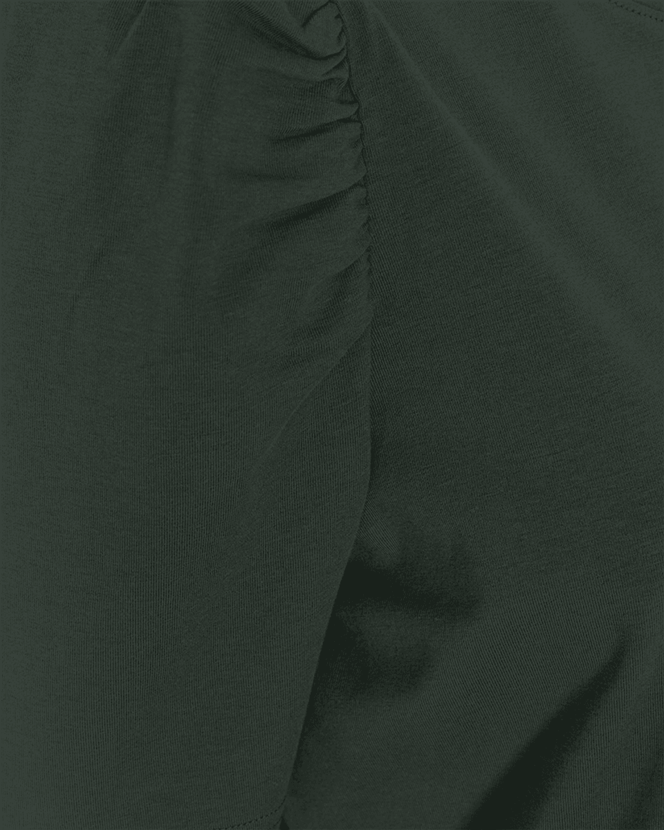 FENJA T-SHIRT M/PUFFERM - MØRK GRØNN