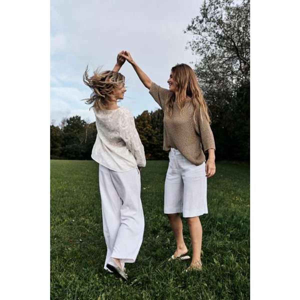 RANDY EMBRO BLUSE - OFFWHITE