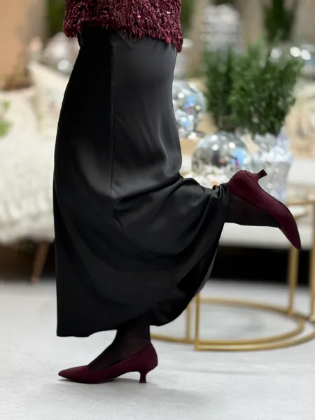 Hovedbilde ELLETTE SKJØRT - SORT