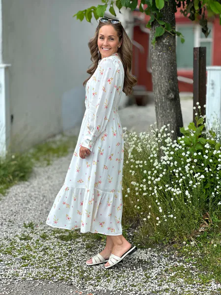 Hovedbilde NORD KJOLE BLOMSTER - OFFWHITE 