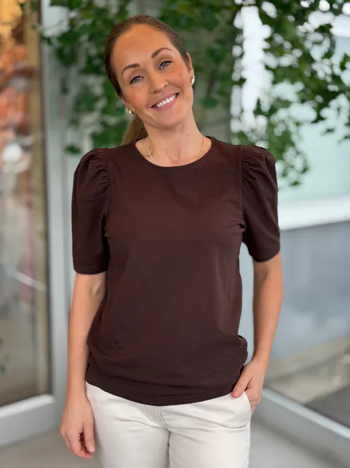 Hovedbilde FENJA T-SHIRT M/PUFFERM - BRUN