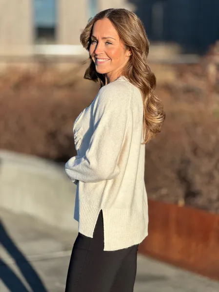 Hovedbilde VIDOO PULLOVER M/BLOMST - MOONBEAM