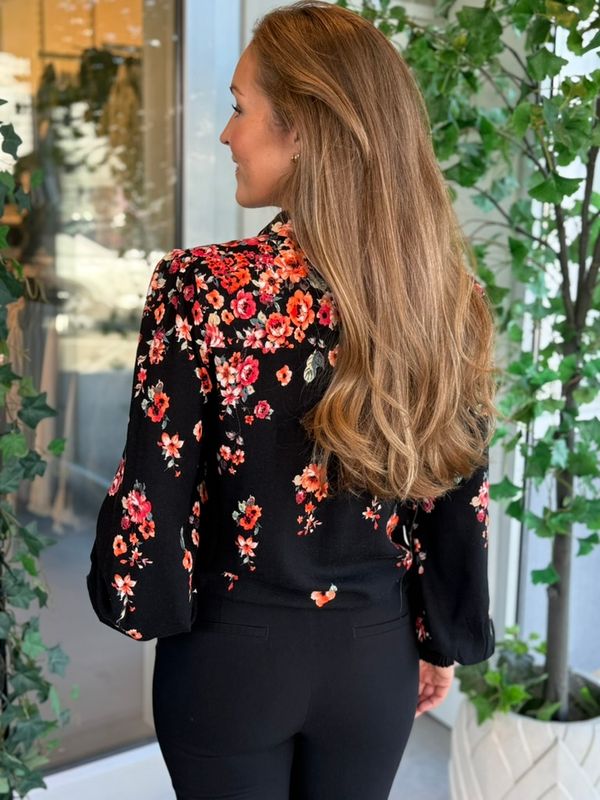 ELMA BLUSE FLOWER - SORT