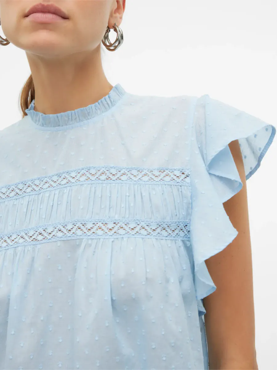 TRINE BLUSE / TOPP - LYS BLÅ