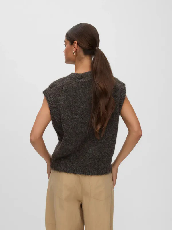ARIANNA VEST M/HEST - BRUNMELERT