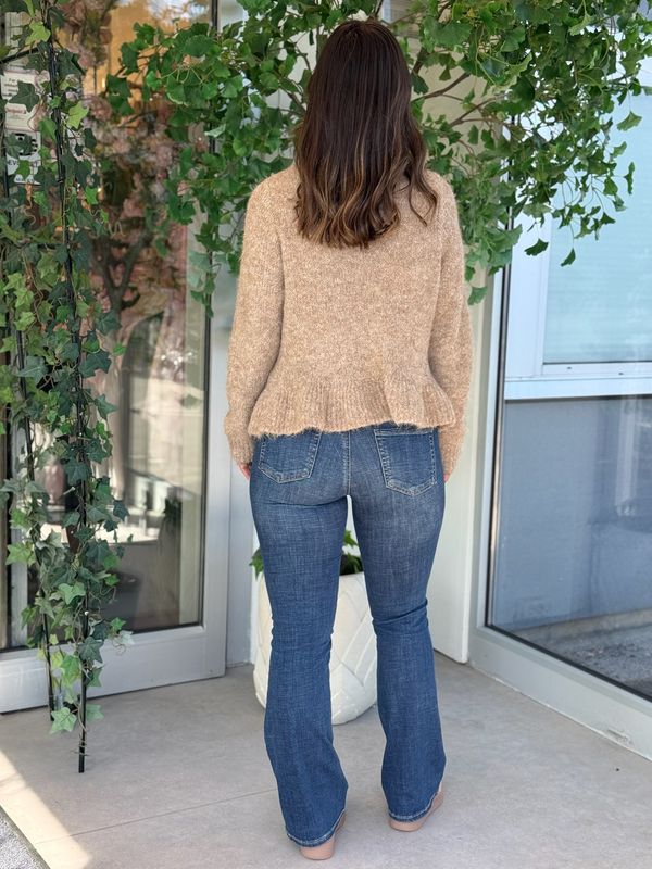 BOWS KNIT GENSER M/VOLANG - CAMEL MELERT